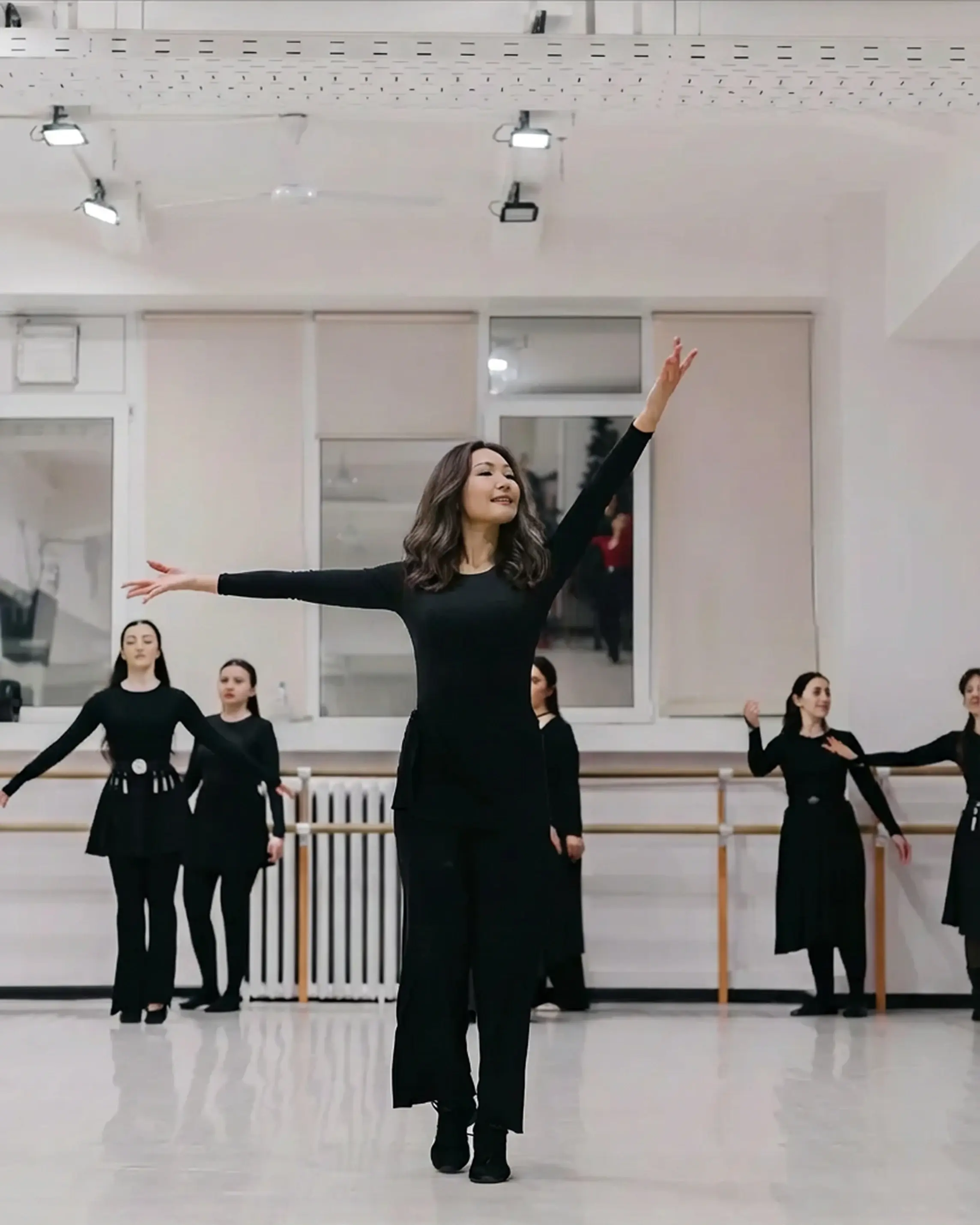 Gruppentraining kaukasischer Tanz